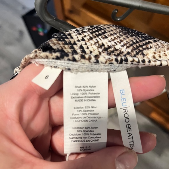 Bleu Rod Beattie Womans bikini top size 6 - Picture 2 of 5